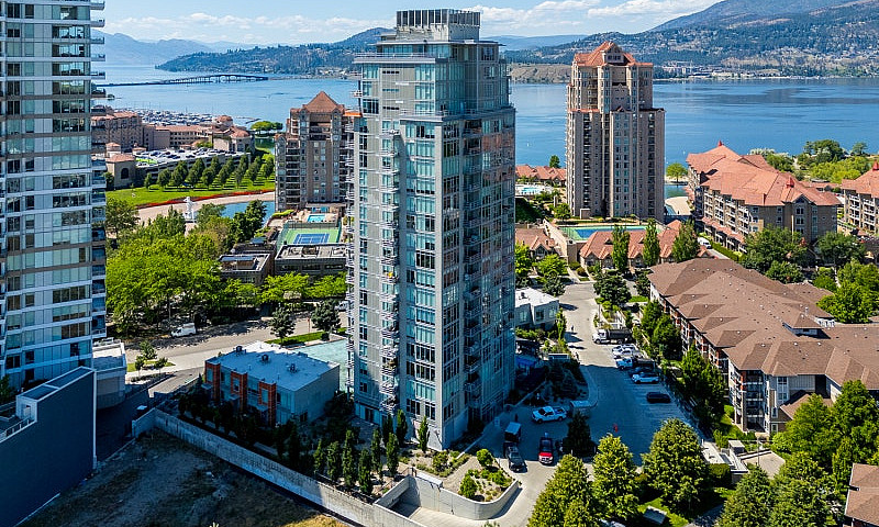 Downtown Condo - Vie...