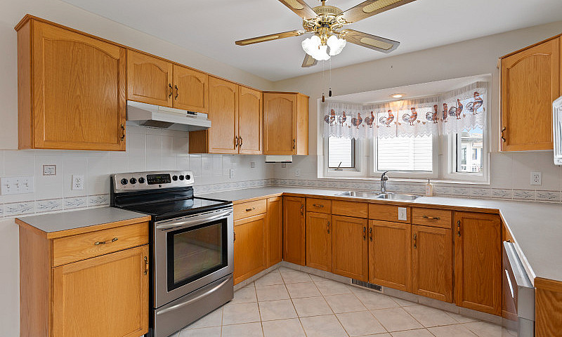 Fabulous Bungalow In...