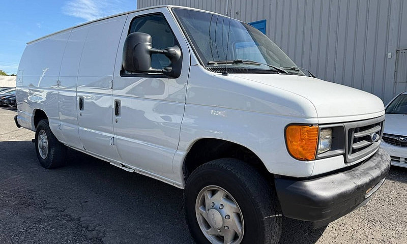2007 Ford E-250 Supe...