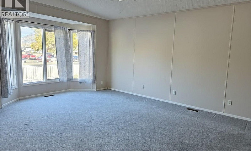 6677 Park Drive Unit...