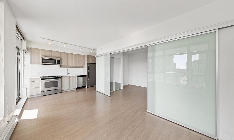 810 13308 Central Av...