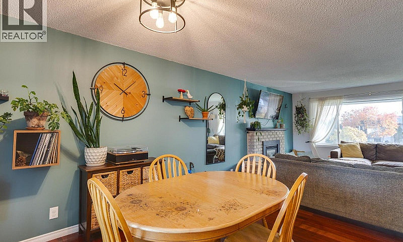 195 Portage Street P...