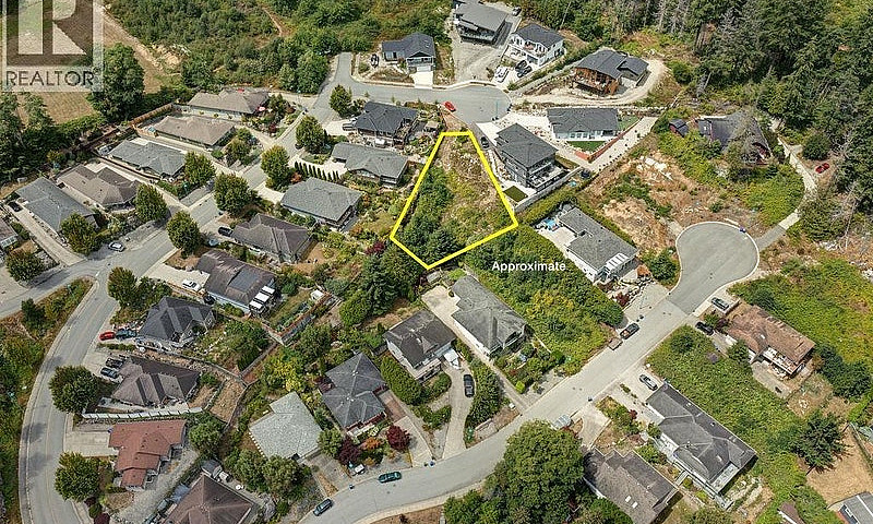 5618 Dungeness Place...
