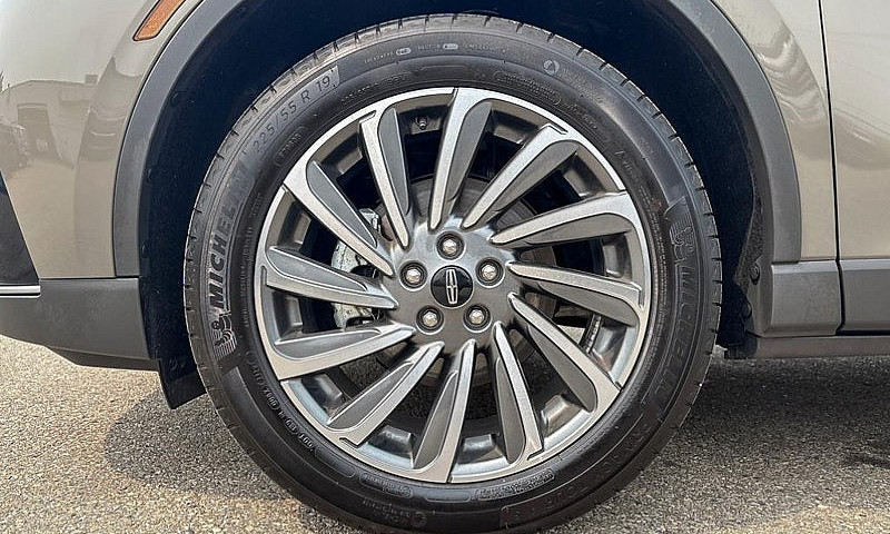2026 Lincoln Corsair...