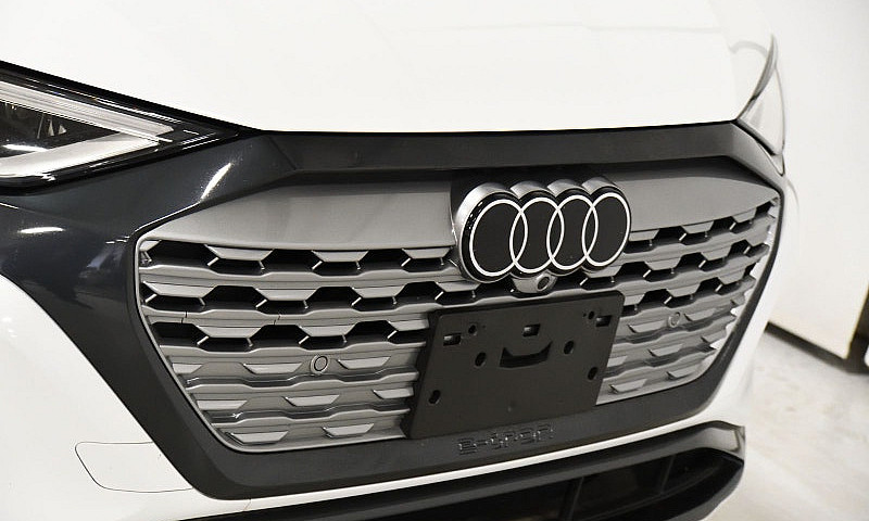 2024 Audi Q8 E-Tron ...