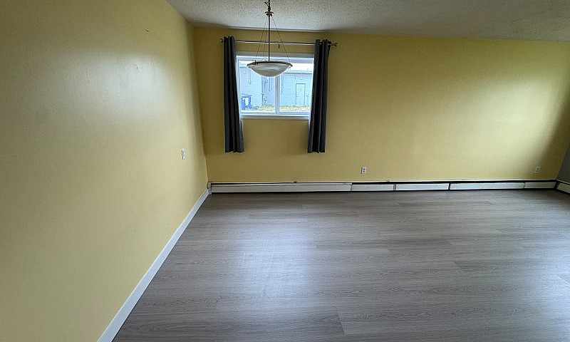 2Bed, 1Bath Apartmen...
