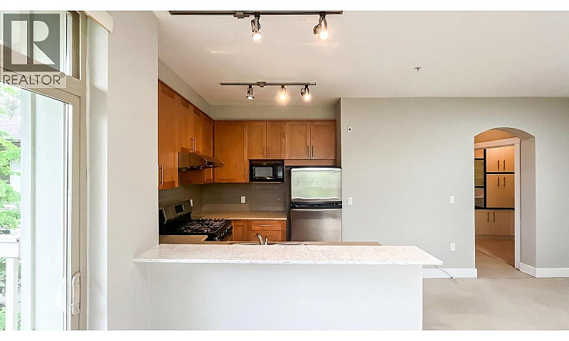 411 2083 W 33Rd Aven...