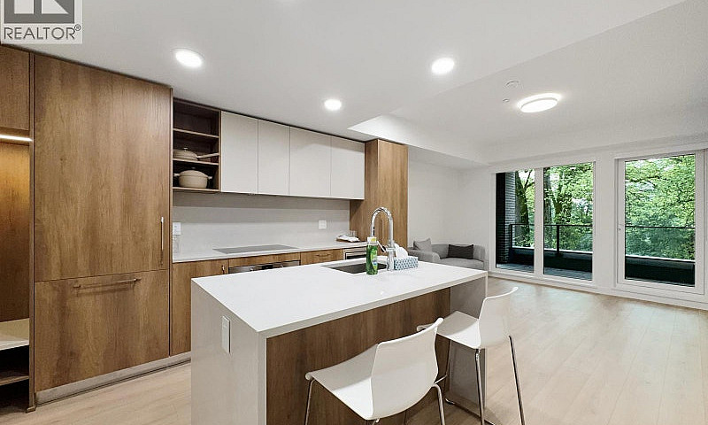 3Xx 133 W 49Th Avenu...