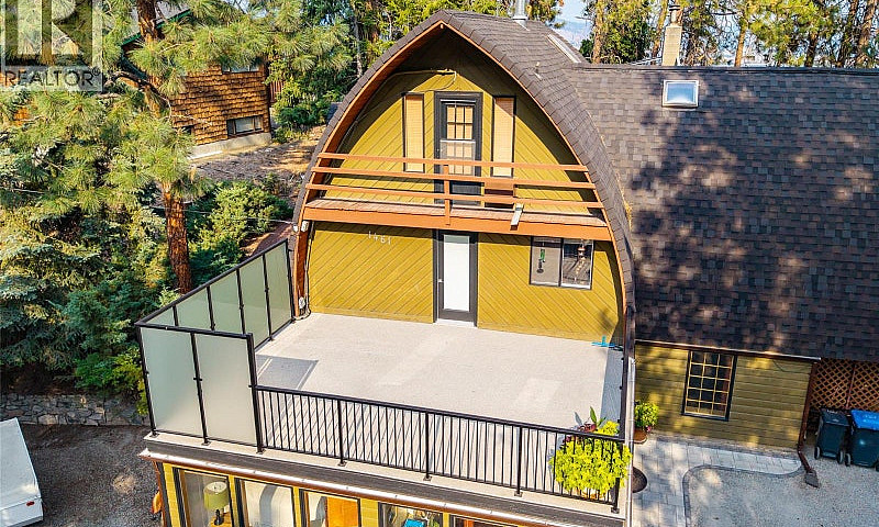 1461 Bear Creek Road...