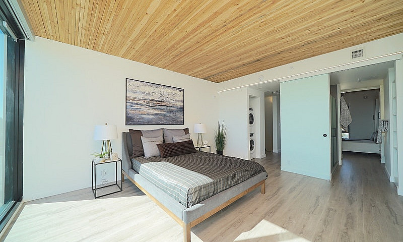 Pump East 2 Bedroom ...