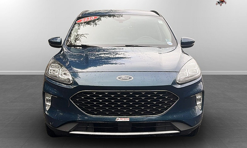 2020 Ford Escape Tit...