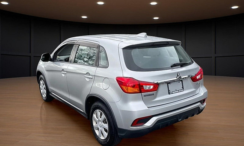 2019 Mitsubishi Rvr ...