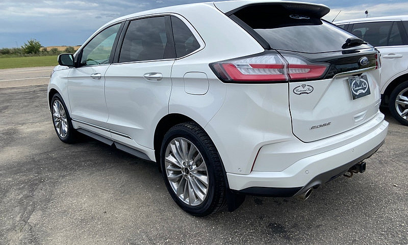 Ford Edge Titanium 2...