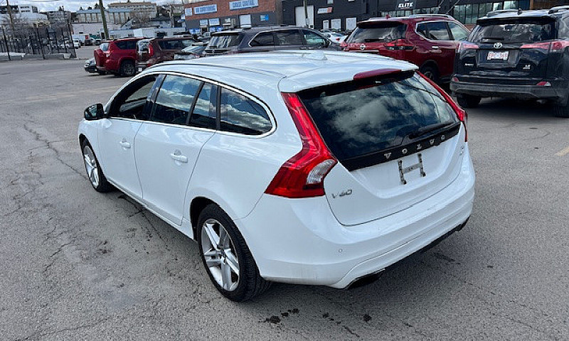 2016 Volvo V60 Awd L...