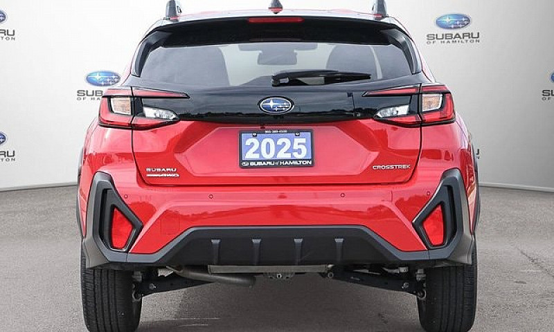 2025 Subaru Crosstre...