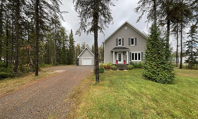 $458,500 - 2 Storey ...