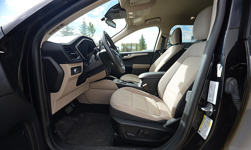 2020 Ford Escape Se...