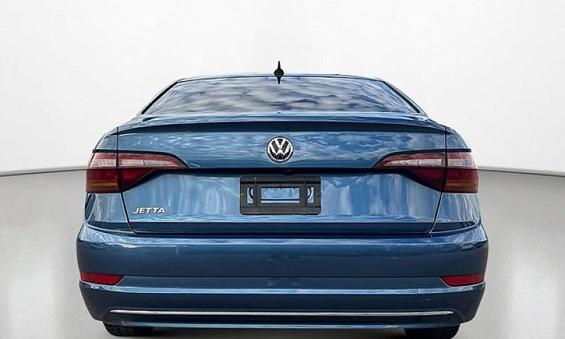 2019 Volkswagen Jett...