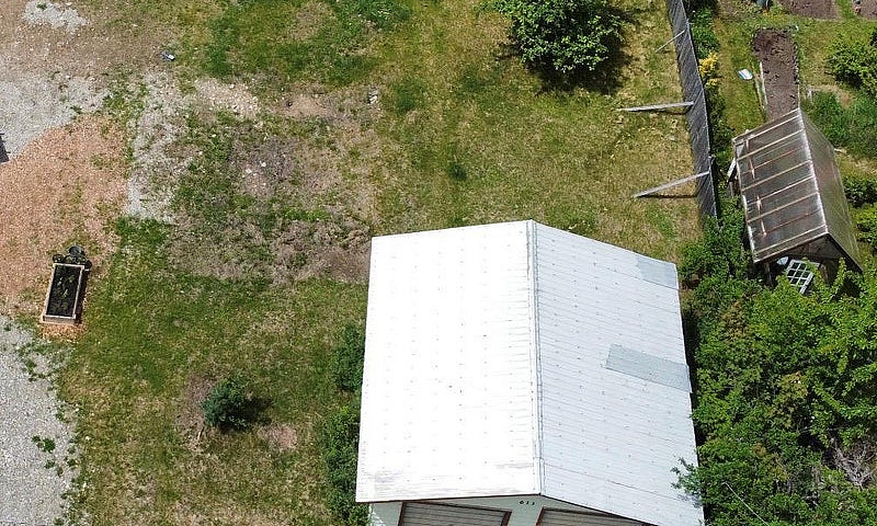 611 Slocan Street Sl...