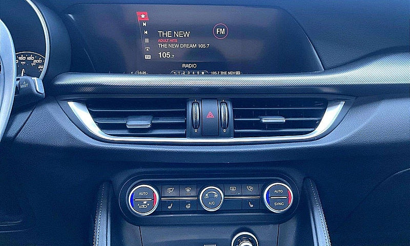 2019 Alfa Romeo Stel...