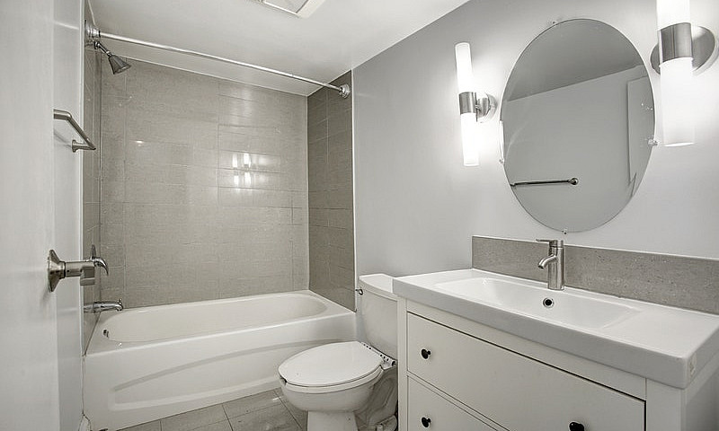 Oshawa 2 Bedroom Apa...