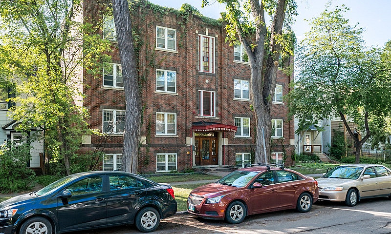 136 Spence St- Greys...