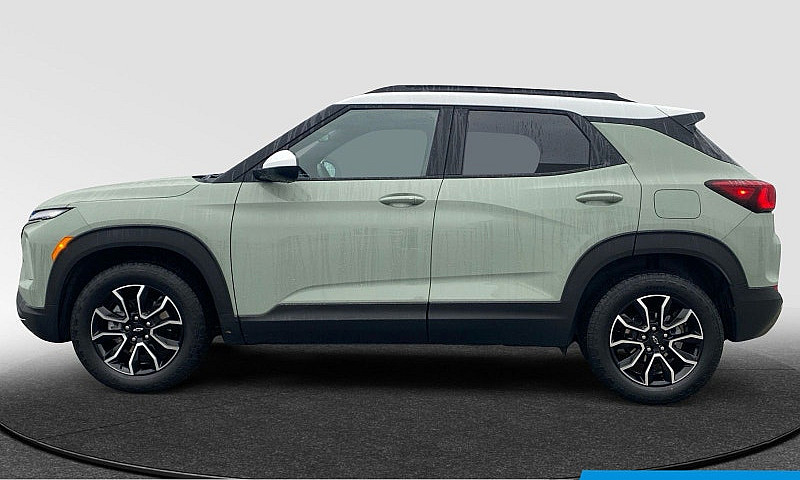 2025 Chevrolet Trail...