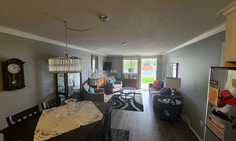 Modern One-Bedroom, ...
