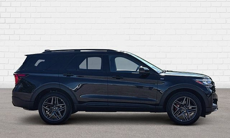 2025 Ford Explorer S...