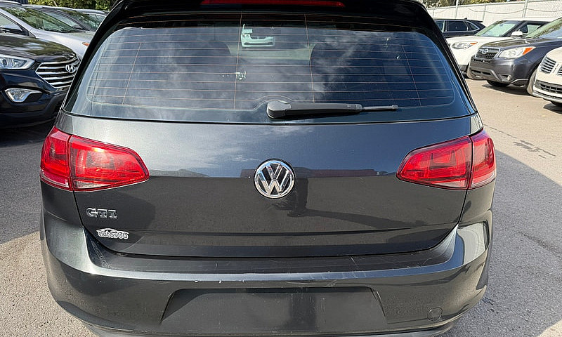 2017 Volkswagen Golf...