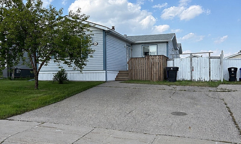 112 Hunter Street...