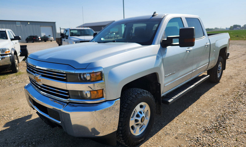2015 Chevrolet Silve...