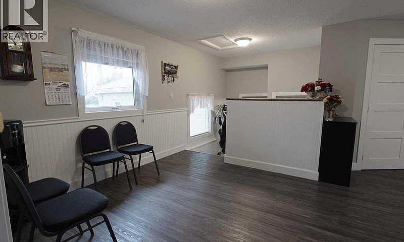 310 4 Avenue Burdett...