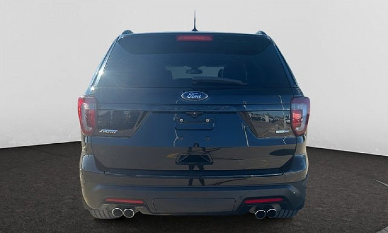 2018 Ford Explorer S...