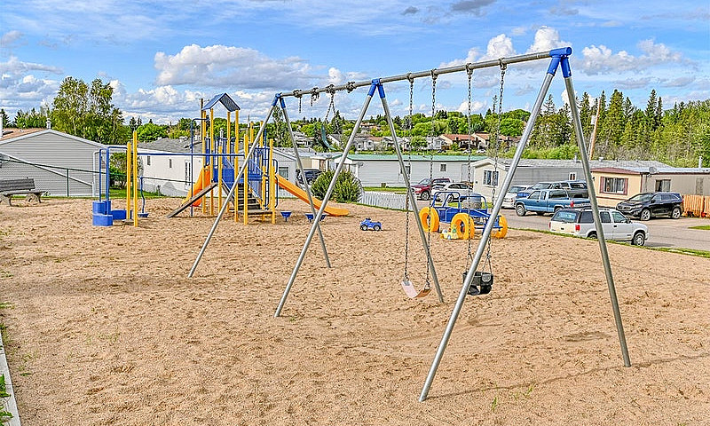 Lakelet Estates - 3 ...