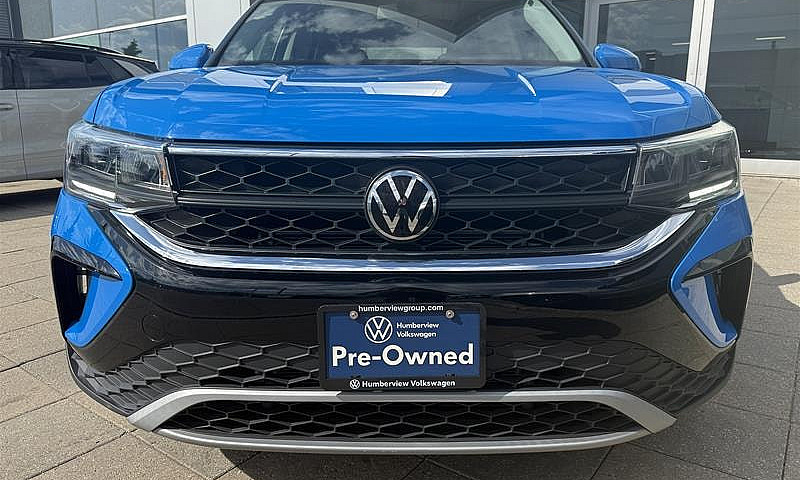 2022 Volkswagen Taos...