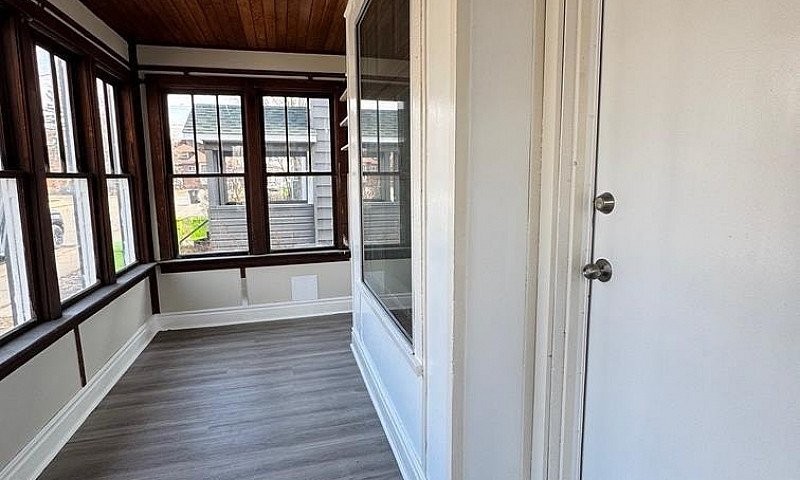 2 Bedroom Main Floor...