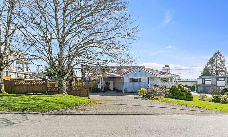 15761 Cliff Avenue W...