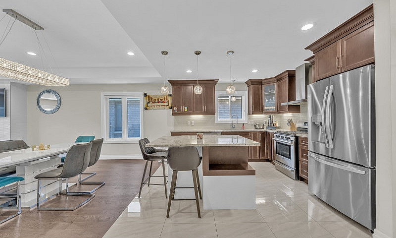 157 Townsview...