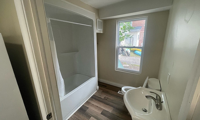 1 Bedroom All Inclus...