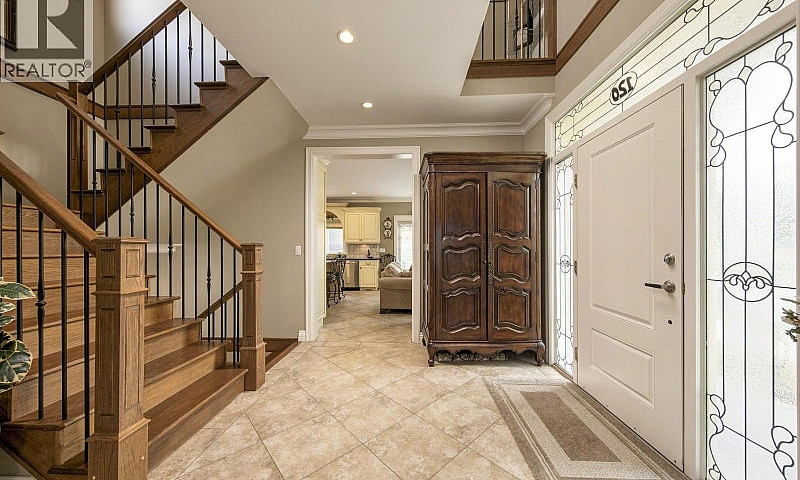 120 Rosser Avenue Bu...