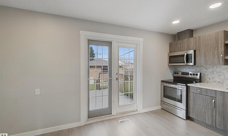 6,630 Sq Ft Lot With...