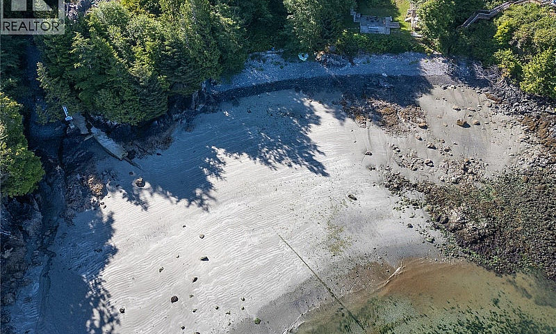 261 Cedar St Tofino,...