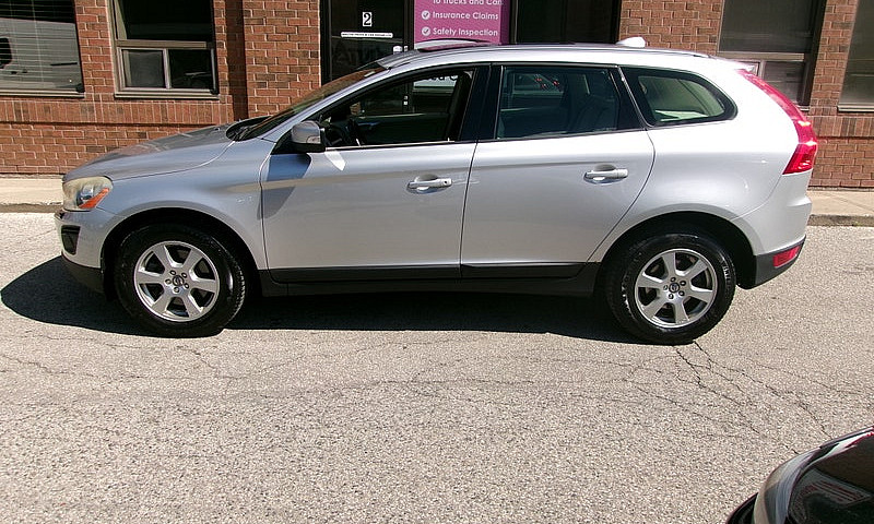 2010 Volvo Xc60 ***C...