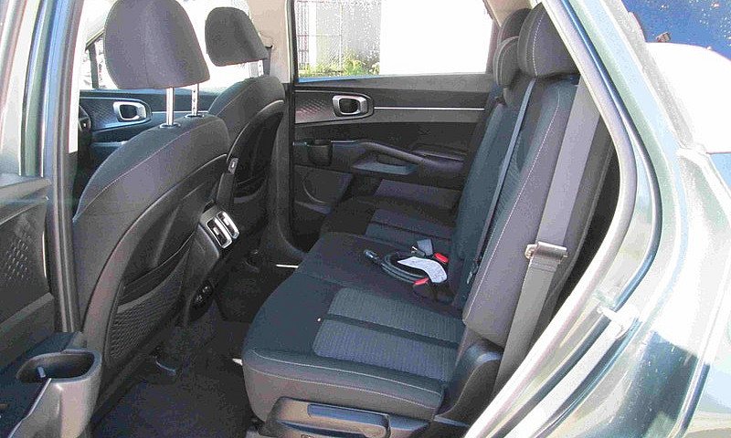 2022 Kia Sorento Lx...