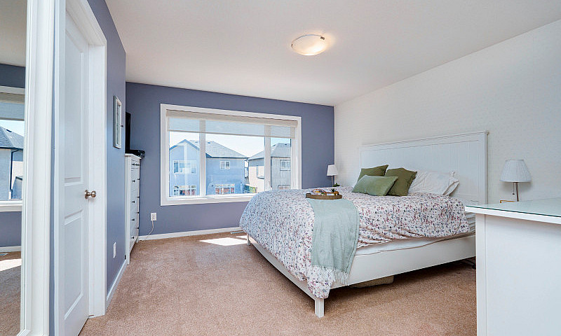 For Sale: Stylish, S...