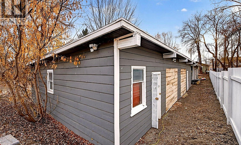 2135 Merritt Avenue ...