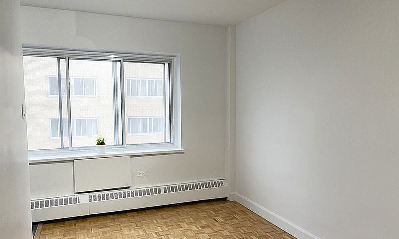 51/2,3,Bedrooms ,Adj...