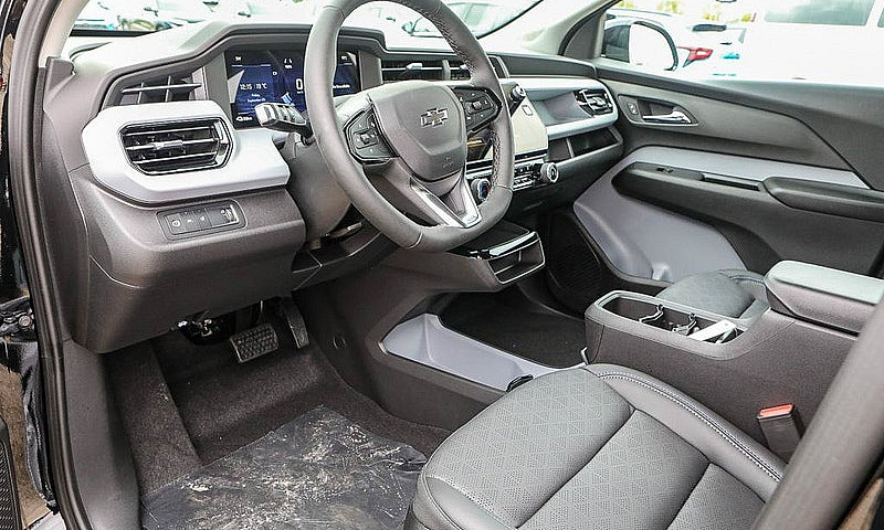 2027 Chevrolet Bolt ...
