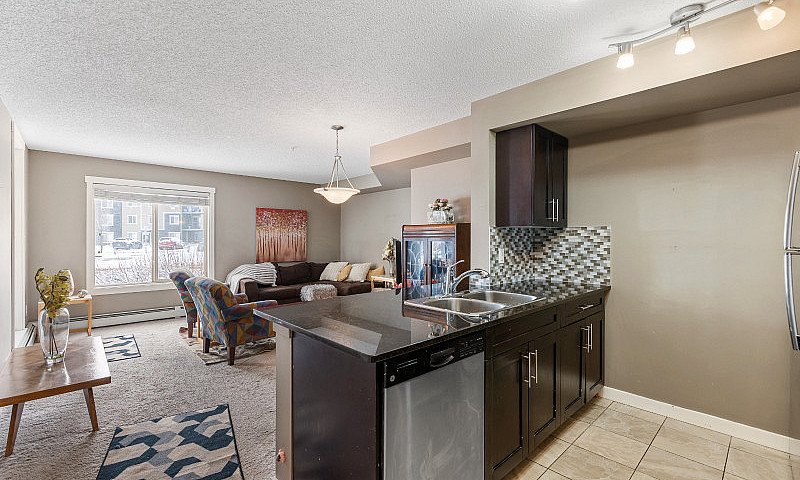 Amazing 2 Bedroom Co...